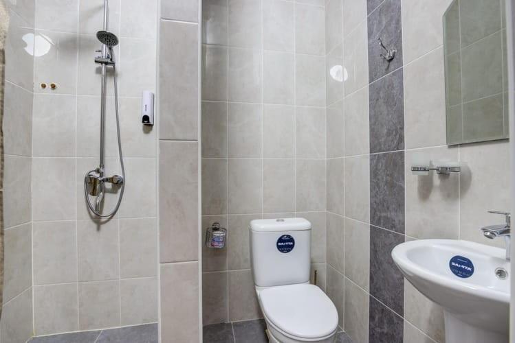 Olive Hotel Kochkor Екстериор снимка